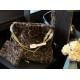 CHANEL 22bag size 35cm