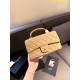 Chanel handle mini cf handle size: 20*12*6cm