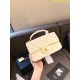 Chanel handle mini cf handle size: 20*12*6cm