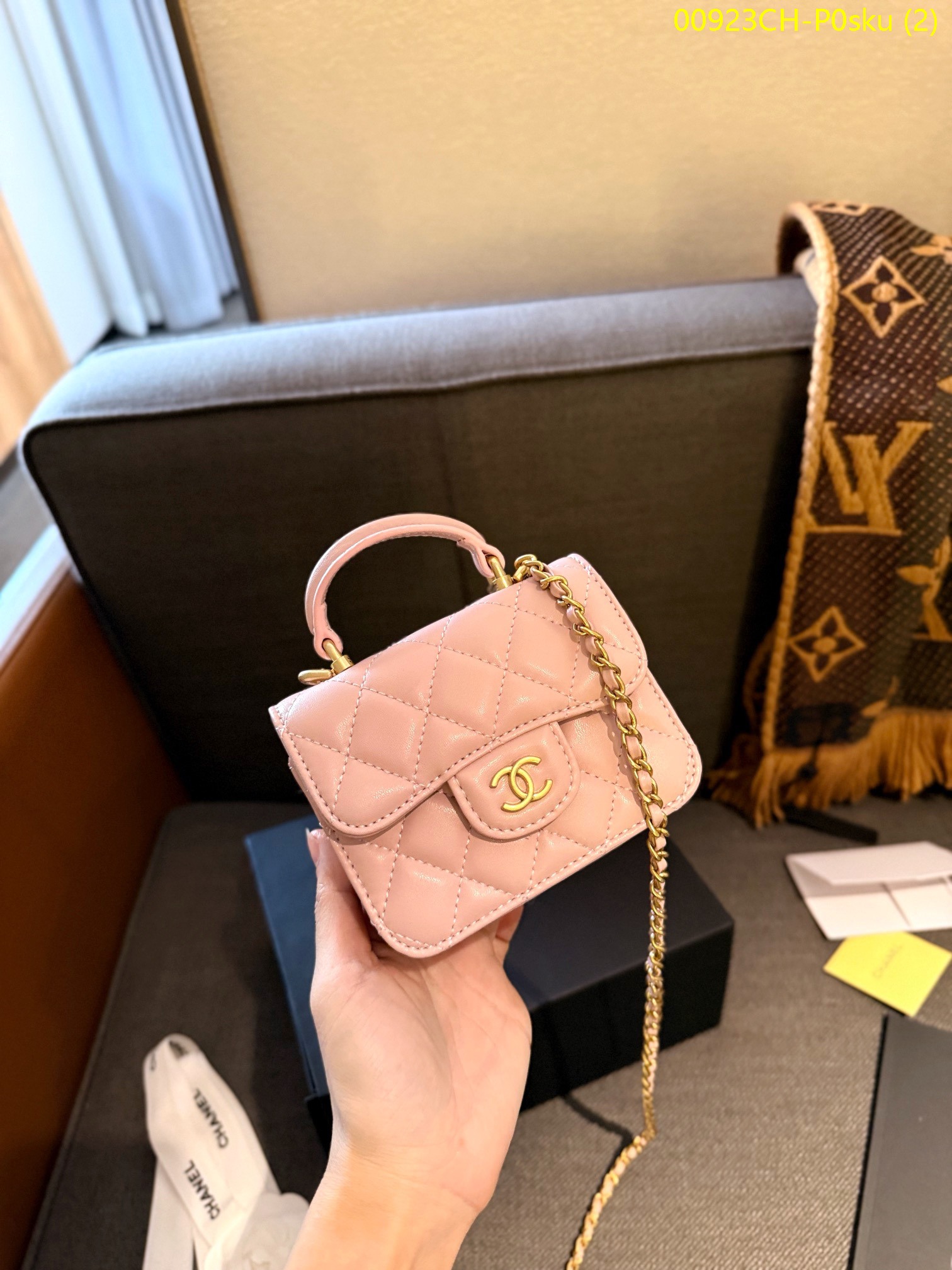 Chanel 24s 新款 mini手柄包 尺寸 13*11cm