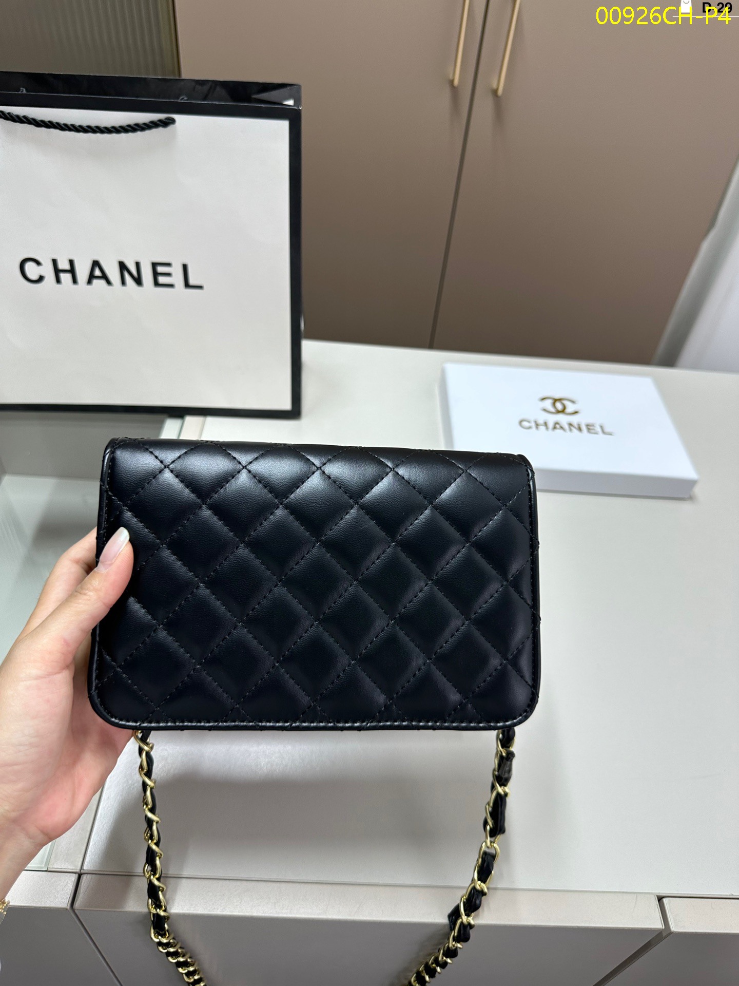 CHANEL sheepskin small bag size 20*4*10cm