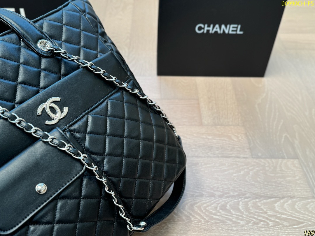 Chanel Tote Bag Size: Large 34*26cm Small 30*32cm