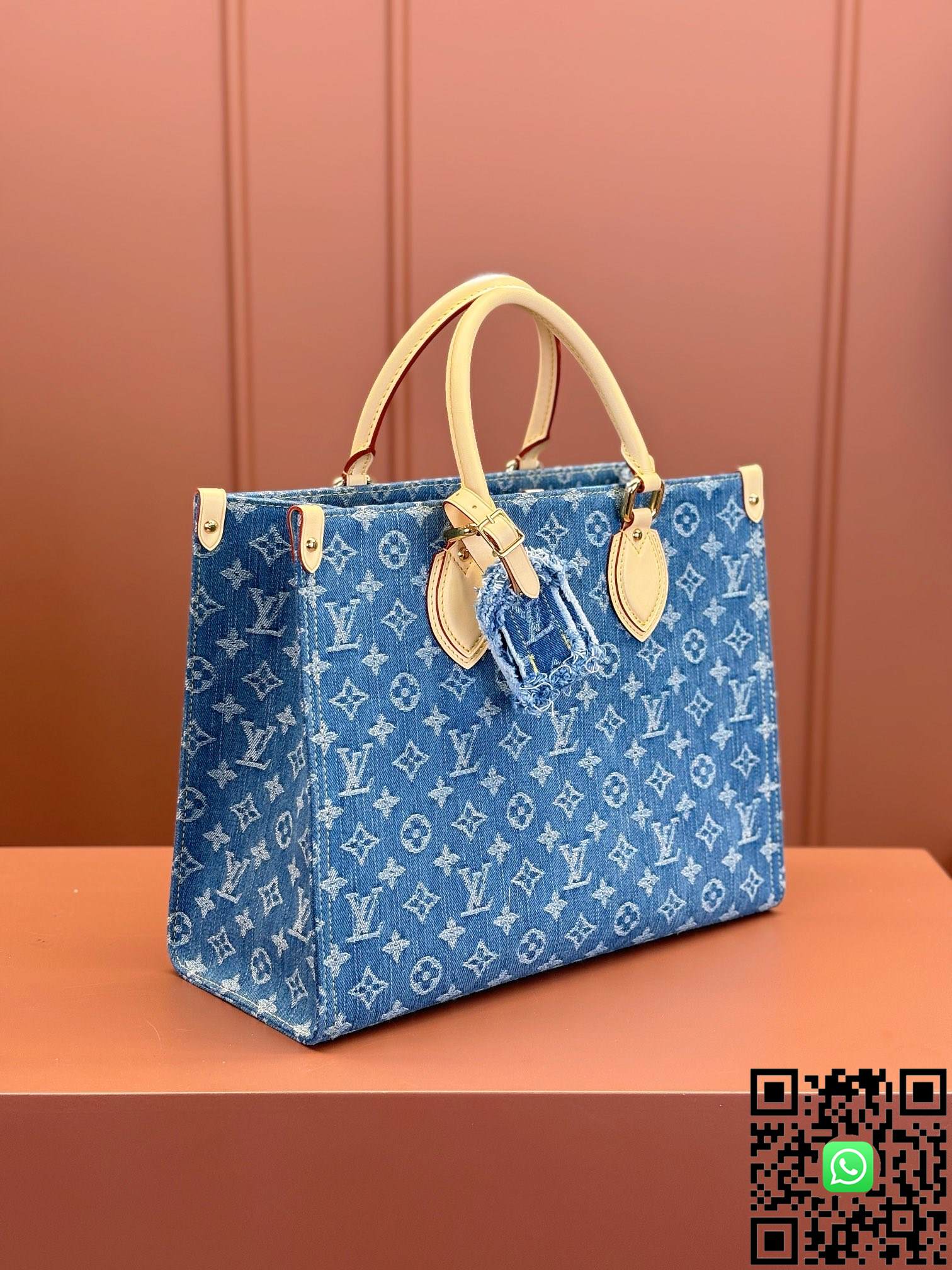 M46871	Louis Vuitton	ONTHEGO Medium Handbag size:35x27x14cm 