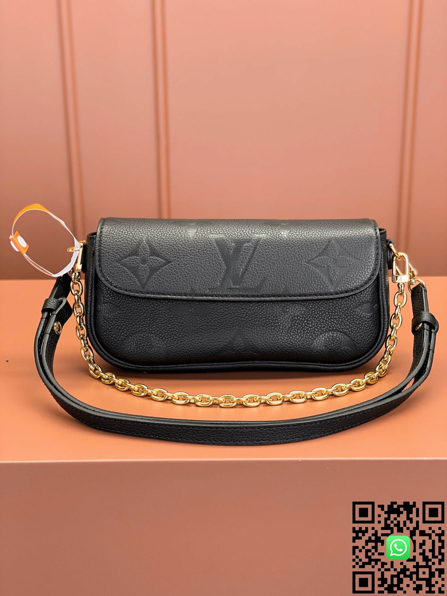 M82154	Louis Vuitton	WALLET ON CHAIN IVY Handbag	size:	23.5x12x4.3cm