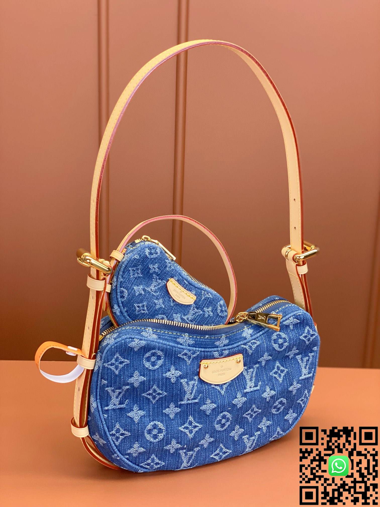 M46856	Louis Vuitton	CROISSANT Medium Handbag size:25x15x5cm