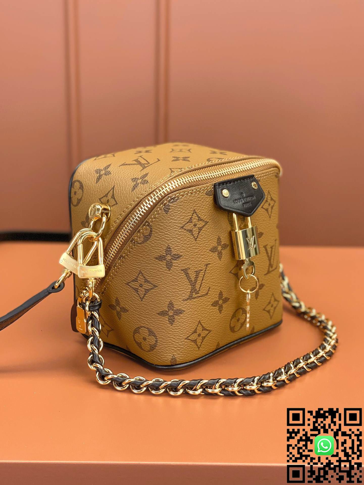 M47162	Louis Vuitton	Just In Case handbag size: 13x14x11.5cm