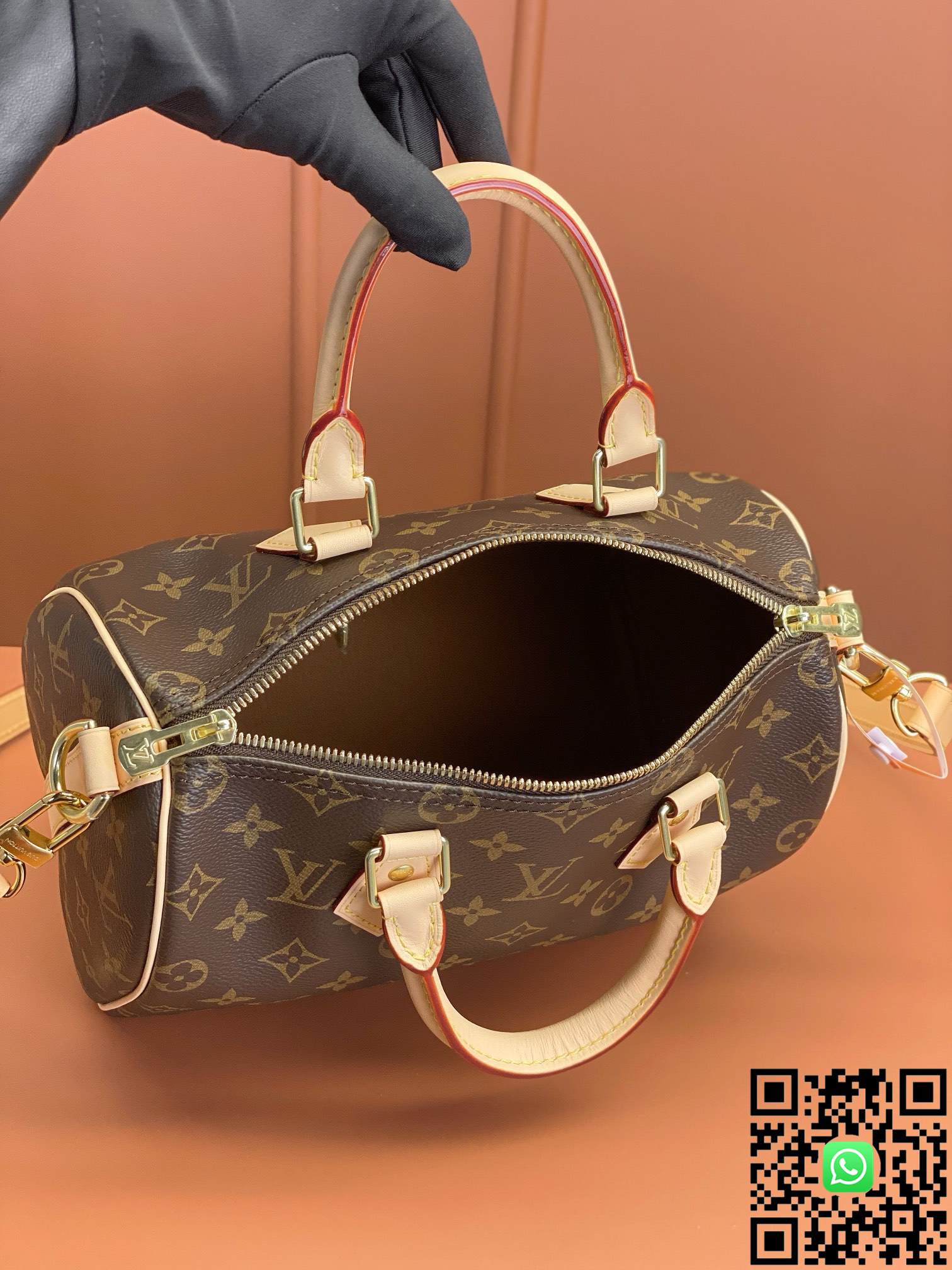 M41113	Louis Vuitton	SPEEDY 25 handbag	size:	25x19x15CM