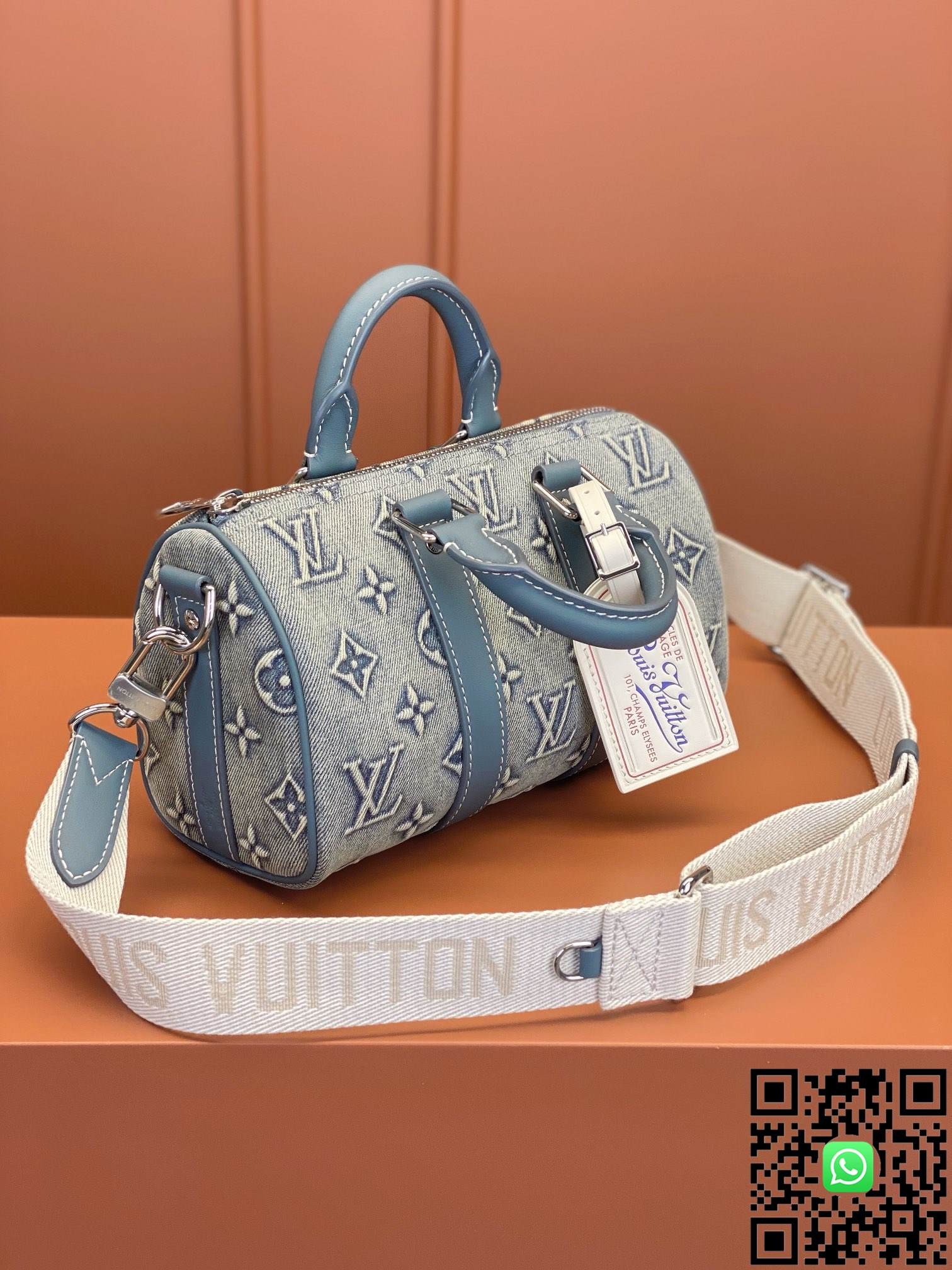 M22762	Louis Vuitton KEEPALL BANDOULI È RE 25 Handbag size: 25x15x11cm