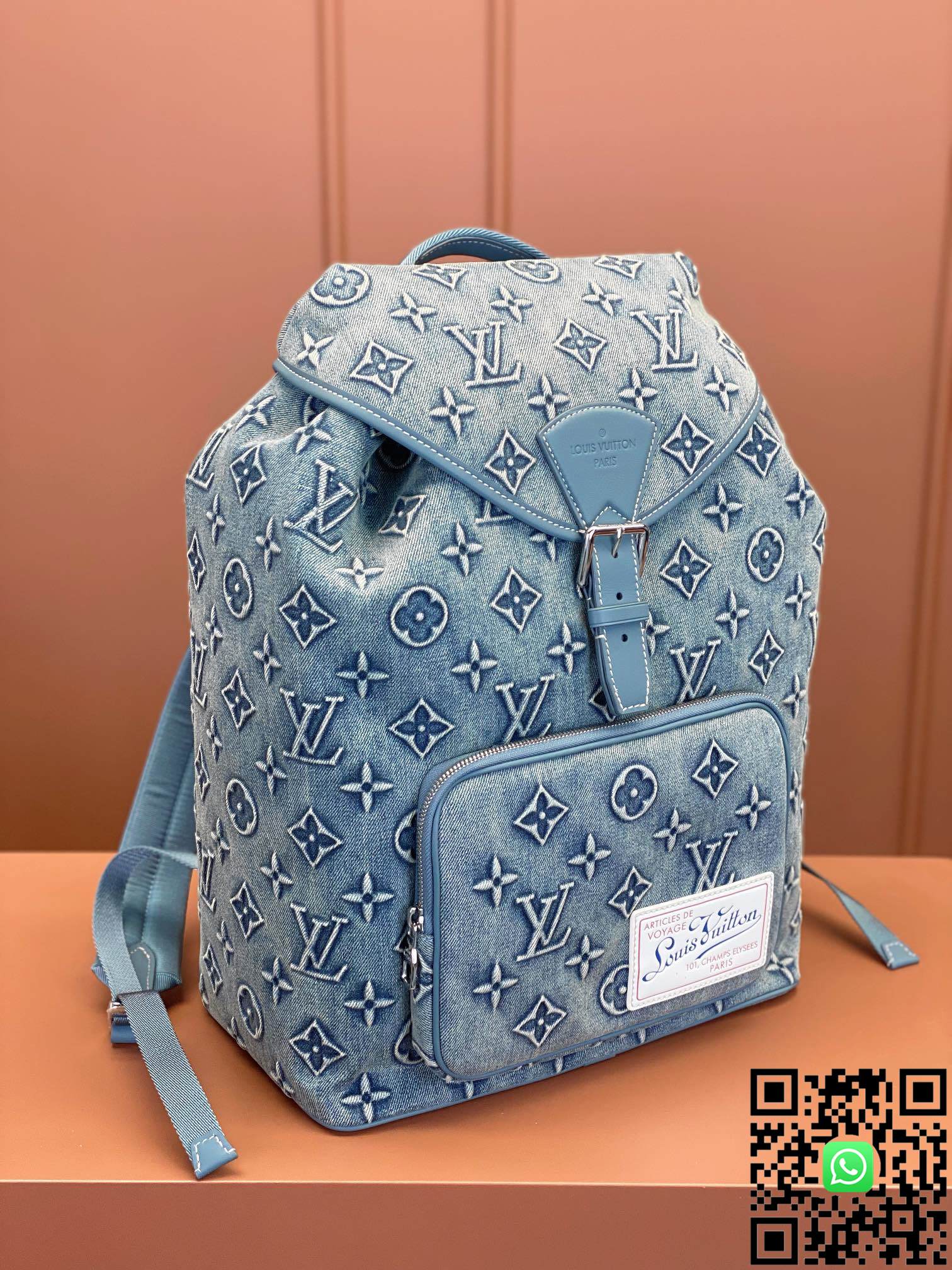 M22534	Louis Vuitton MONTSOURIS backpack size:32x40x19cm