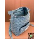 M22534	Louis Vuitton MONTSOURIS backpack size:32x40x19cm