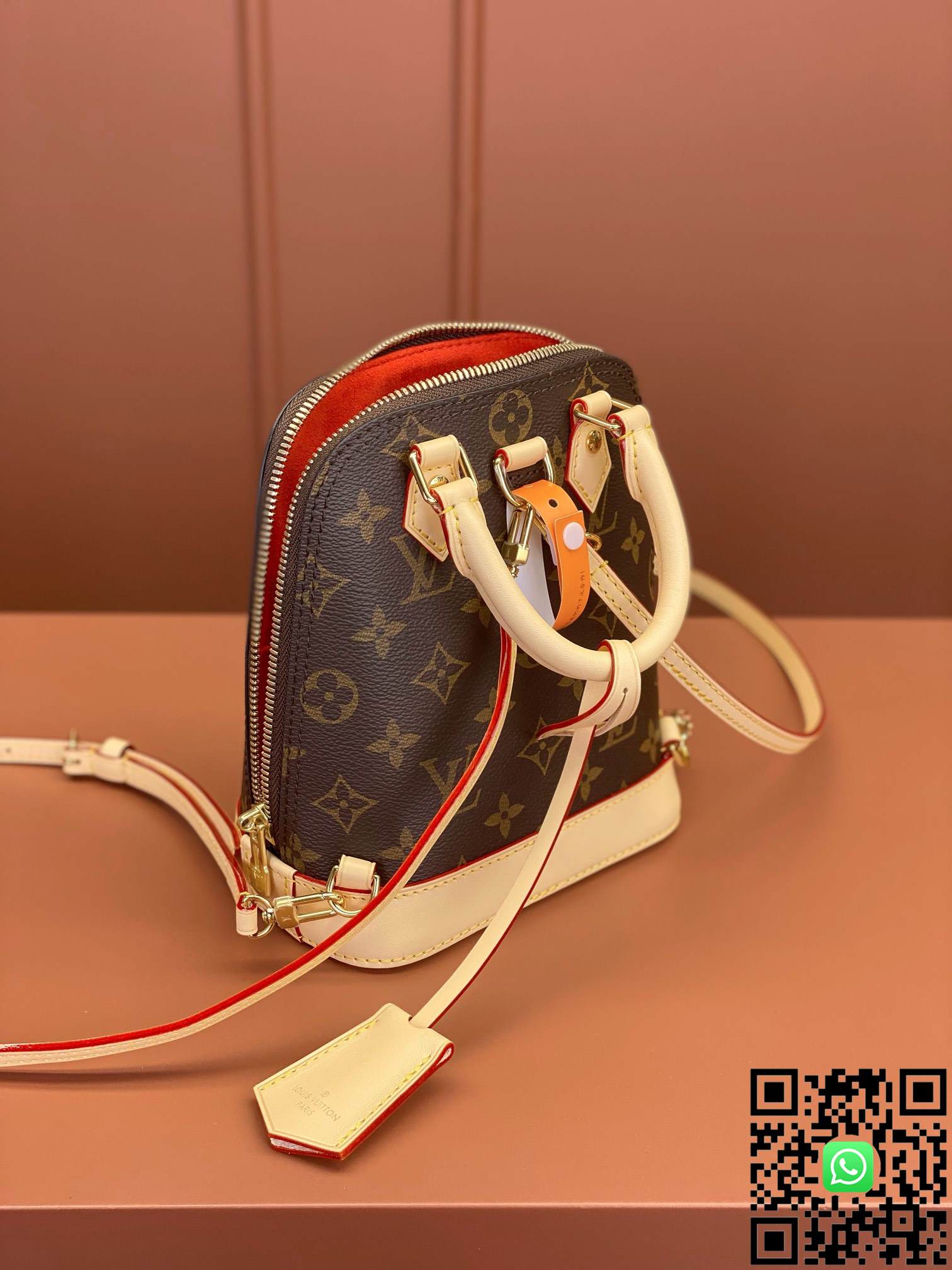 M47132	Louis Vuitton	ALMA backpack size:15x20x10cm