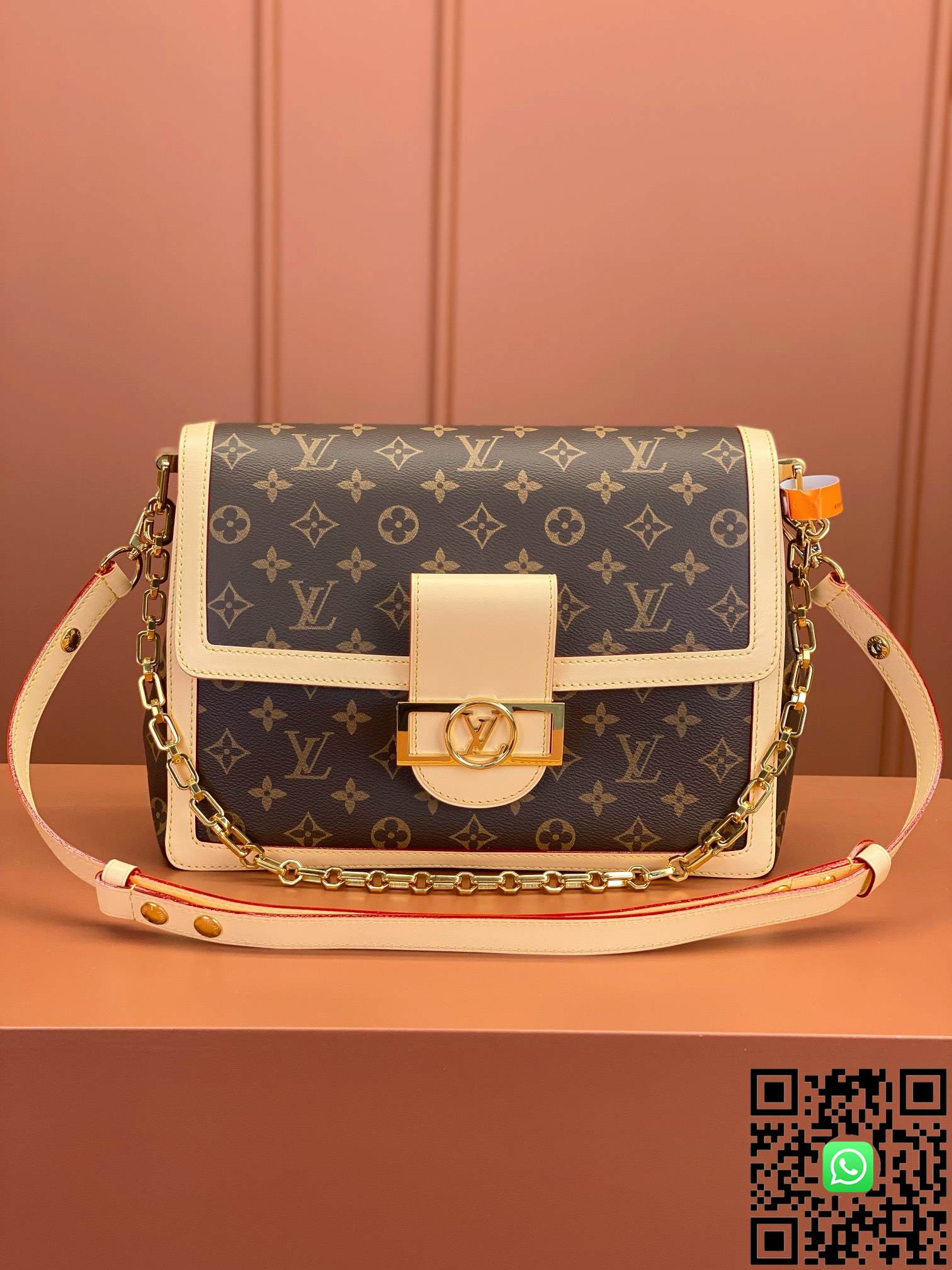 M47149	Louis Vuitton DAUPHINE SOFT Large Handbag size: 28x20x11cm