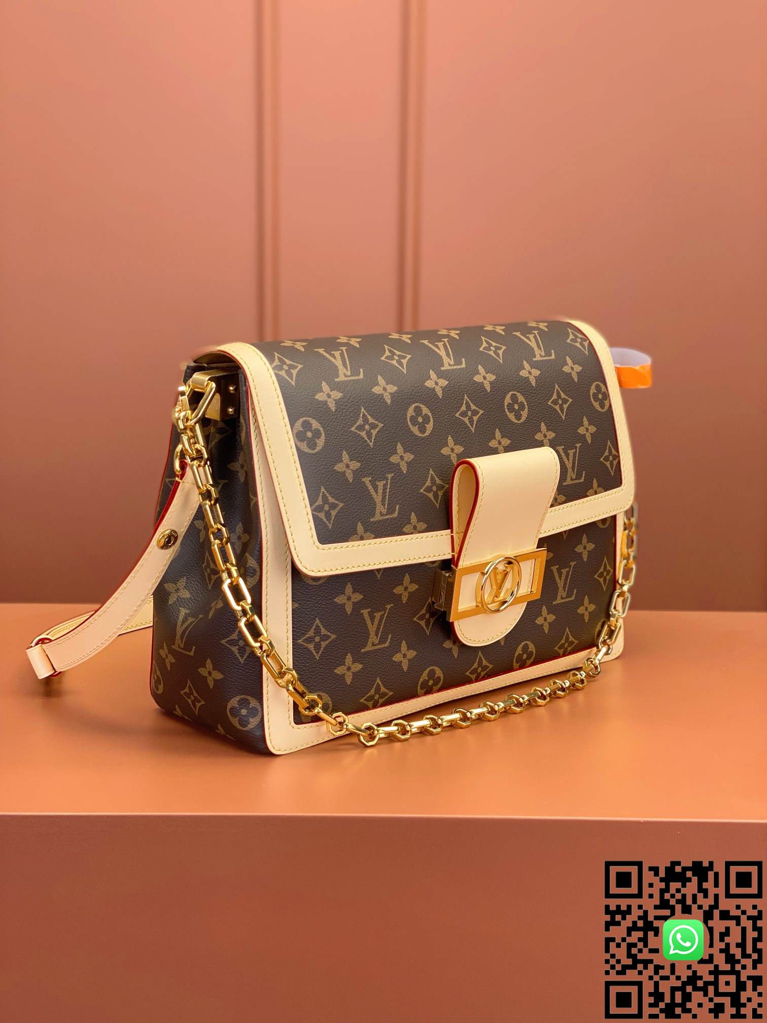 M47149	Louis Vuitton DAUPHINE SOFT Large Handbag size: 28x20x11cm