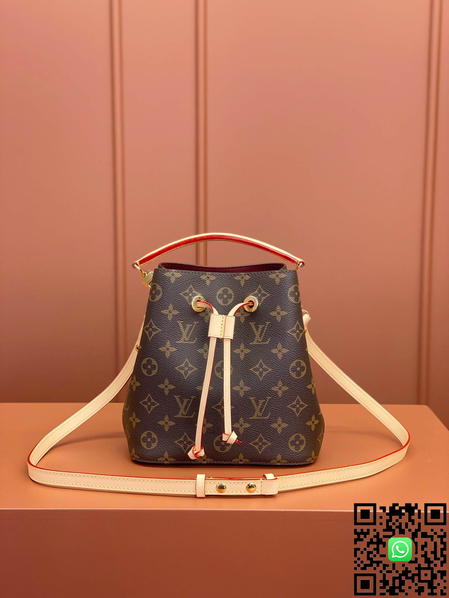 M46581 Louis Vuitton NÉONOÉ BB handbag size:20x20x13cm