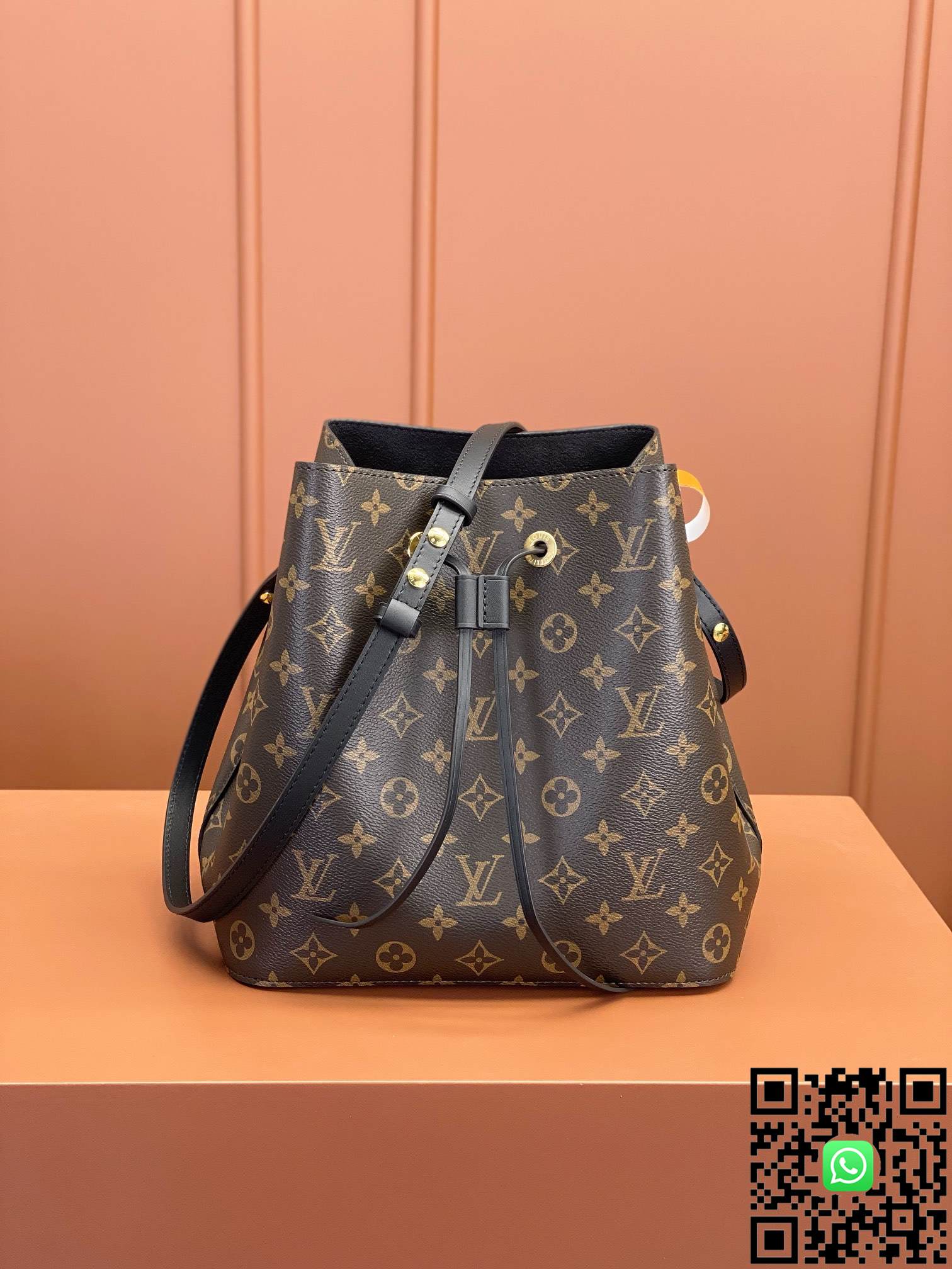 M44020 Louis Vuitton NÉONOÉ Medium handbag size:26x26x17.5cm