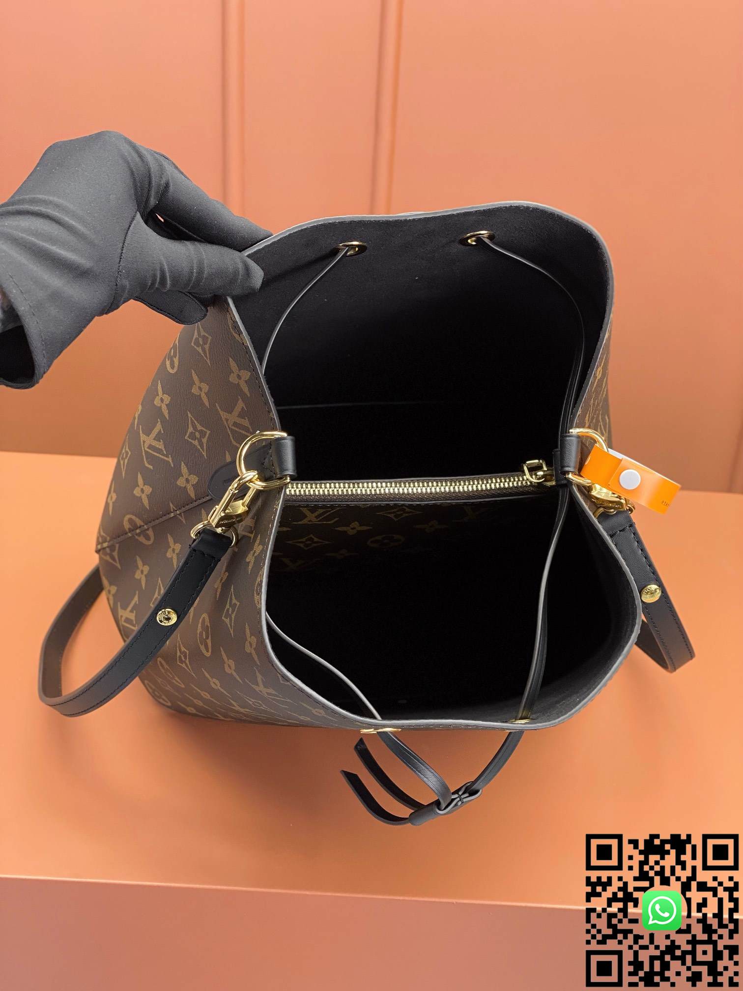 M44020 Louis Vuitton NÉONOÉ Medium handbag size:26x26x17.5cm