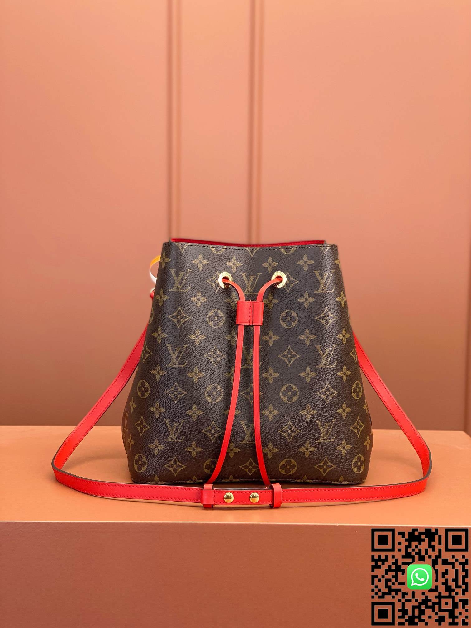 M44021 Louis Vuitton NÉONOÉ Medium handbag size:26x26x17.5cm