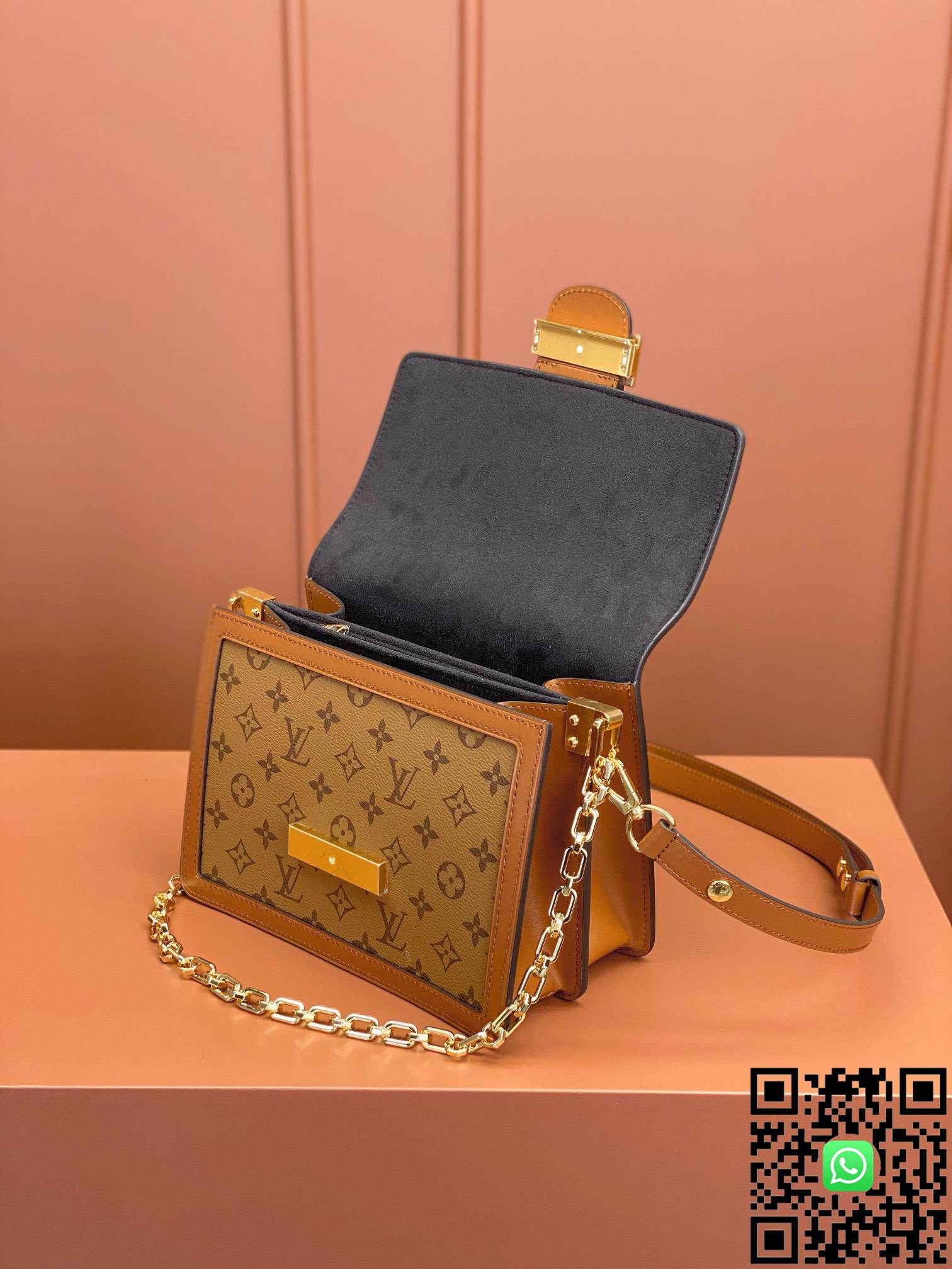 M45958 Louis Vuitton DAUPHINE Medium Handbag	size:25x17x10.5cm