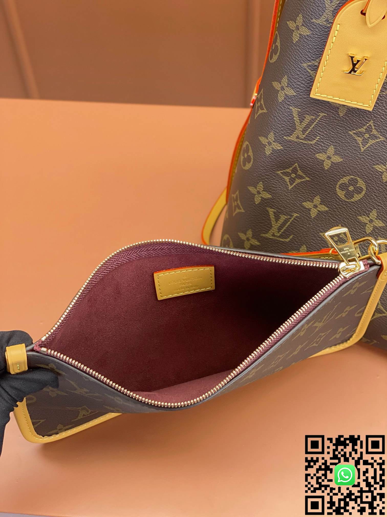 M46197 Louis Vuitton CARRYALL Medium Handbag	size:39x30x15cm